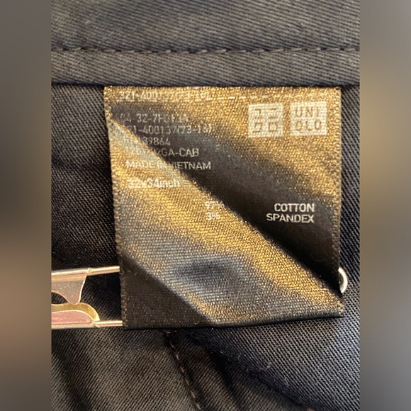 Uniqlo Navy Classic Slim Straight Fit Chino Style Pants - Picture 3 of 5